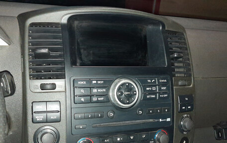 Nissan Pathfinder, 2011 год, 1 370 000 рублей, 15 фотография