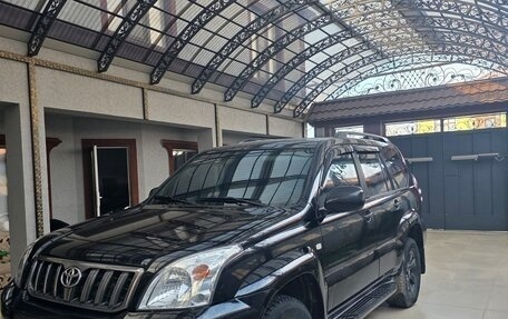 Toyota Land Cruiser Prado 120 рестайлинг, 2008 год, 2 250 000 рублей, 21 фотография