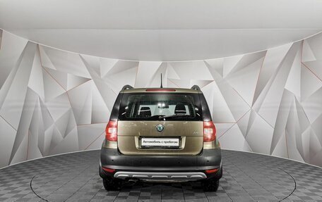 Skoda Yeti I рестайлинг, 2011 год, 545 000 рублей, 8 фотография
