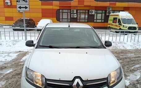 Renault Logan II, 2015 год, 500 000 рублей, 1 фотография