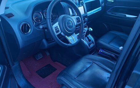 Jeep Compass I рестайлинг, 2014 год, 1 270 000 рублей, 8 фотография