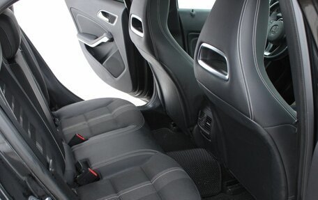 Mercedes-Benz GLA, 2019 год, 2 490 000 рублей, 10 фотография