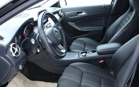 Mercedes-Benz GLA, 2019 год, 2 490 000 рублей, 11 фотография