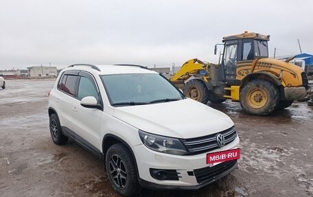 Volkswagen Tiguan I, 2012 год, 900 000 рублей, 2 фотография