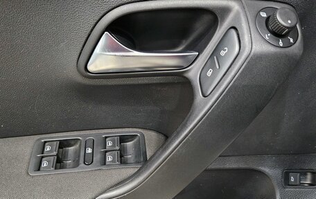 Volkswagen Polo VI (EU Market), 2019 год, 1 250 000 рублей, 15 фотография