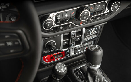 Jeep Wrangler, 2025 год, 8 990 000 рублей, 20 фотография