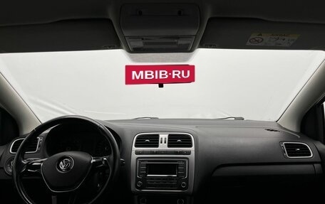 Volkswagen Polo VI (EU Market), 2016 год, 1 090 000 рублей, 22 фотография