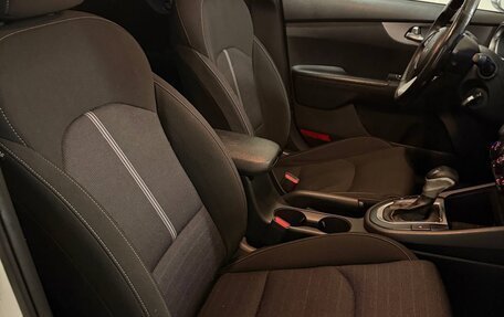 KIA Cerato IV, 2021 год, 1 350 000 рублей, 8 фотография