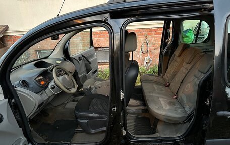 Renault Kangoo II рестайлинг, 2010 год, 500 000 рублей, 9 фотография