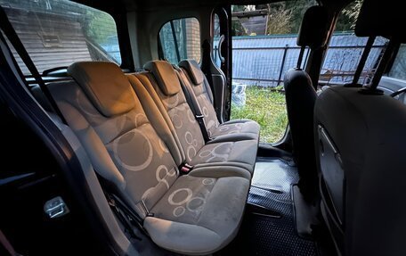 Renault Kangoo II рестайлинг, 2010 год, 500 000 рублей, 10 фотография