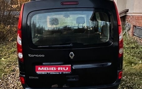 Renault Kangoo II рестайлинг, 2010 год, 500 000 рублей, 5 фотография