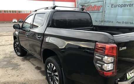 Mitsubishi L200 IV рестайлинг, 2021 год, 3 500 000 рублей, 3 фотография