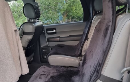 Toyota Sequoia II рестайлинг, 2008 год, 2 900 000 рублей, 4 фотография
