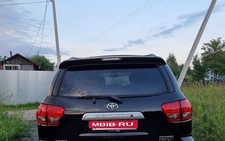 Toyota Sequoia II рестайлинг, 2008 год, 2 900 000 рублей, 7 фотография