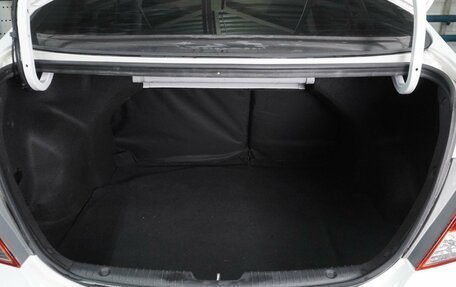 Hyundai Solaris II рестайлинг, 2013 год, 899 000 рублей, 17 фотография