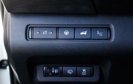 Nissan Pathfinder, 2021 год, 5 750 000 рублей, 30 фотография