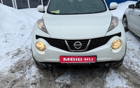 Nissan Juke II, 2012 год, 850 000 рублей, 1 фотография
