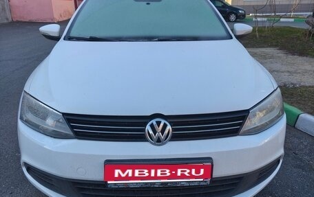 Volkswagen Jetta VI, 2012 год, 820 000 рублей, 1 фотография