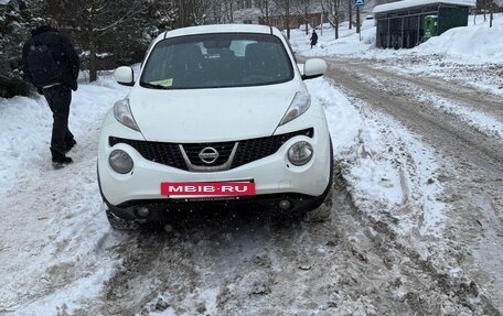 Nissan Juke II, 2012 год, 850 000 рублей, 16 фотография