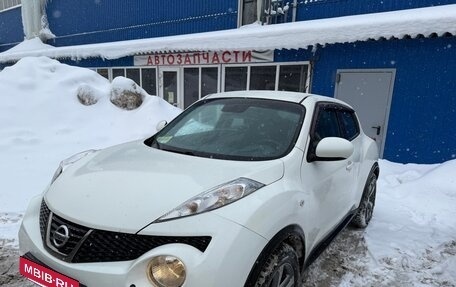Nissan Juke II, 2012 год, 850 000 рублей, 3 фотография