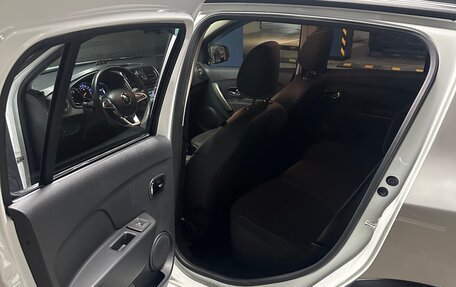 Renault Sandero II рестайлинг, 2021 год, 1 150 000 рублей, 23 фотография