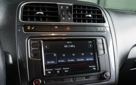 Volkswagen Polo VI (EU Market), 2020 год, 1 289 000 рублей, 18 фотография