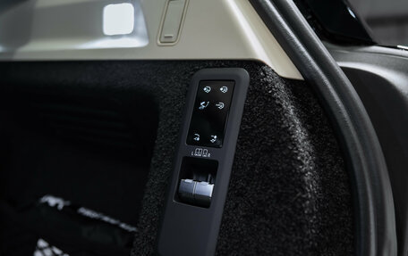 Land Rover Range Rover IV рестайлинг, 2025 год, 23 800 000 рублей, 10 фотография