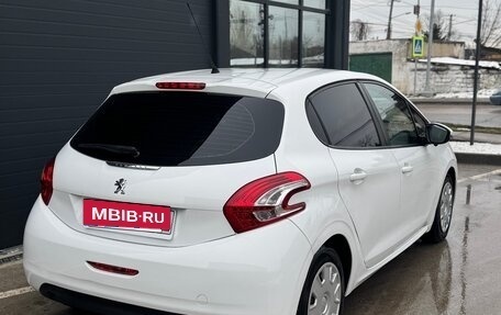 Peugeot 208 II, 2013 год, 730 000 рублей, 6 фотография