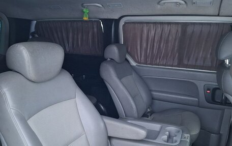 Hyundai Grand Starex Grand Starex I рестайлинг 2, 2009 год, 950 000 рублей, 22 фотография