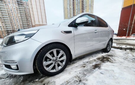 KIA Rio III рестайлинг, 2015 год, 900 000 рублей, 4 фотография