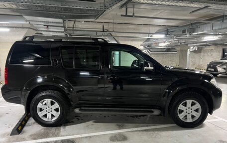 Nissan Pathfinder, 2011 год, 1 700 000 рублей, 6 фотография