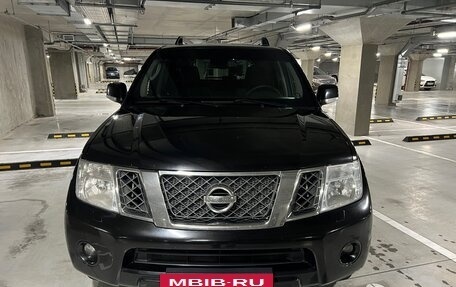 Nissan Pathfinder, 2011 год, 1 700 000 рублей, 5 фотография
