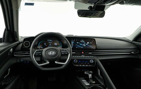 Hyundai Elantra, 2025 год, 2 827 077 рублей, 6 фотография