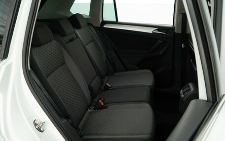 Volkswagen Tiguan II, 2017 год, 2 249 999 рублей, 7 фотография