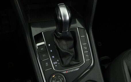 Volkswagen Tiguan II, 2017 год, 2 249 999 рублей, 16 фотография