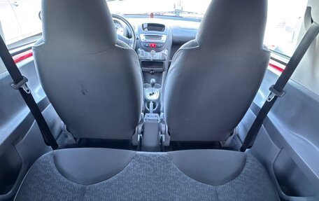 Peugeot 107 I рестайлинг, 2011 год, 599 000 рублей, 13 фотография