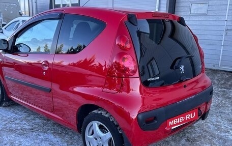 Peugeot 107 I рестайлинг, 2011 год, 599 000 рублей, 2 фотография