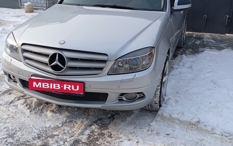 Mercedes-Benz C-Класс, 2007 год, 960 000 рублей, 10 фотография