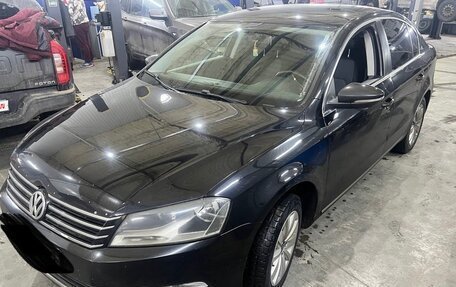Volkswagen Passat B7, 2011 год, 550 000 рублей, 2 фотография