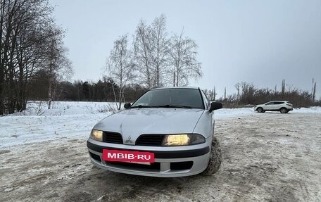 Mitsubishi Carisma I, 2002 год, 180 000 рублей, 3 фотография