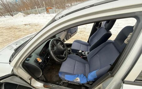 Mitsubishi Carisma I, 2002 год, 180 000 рублей, 13 фотография