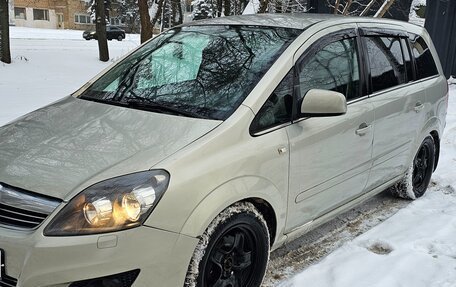Opel Zafira B, 2011 год, 470 000 рублей, 8 фотография