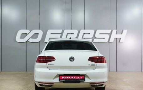 Volkswagen Passat B8 рестайлинг, 2015 год, 1 479 000 рублей, 4 фотография