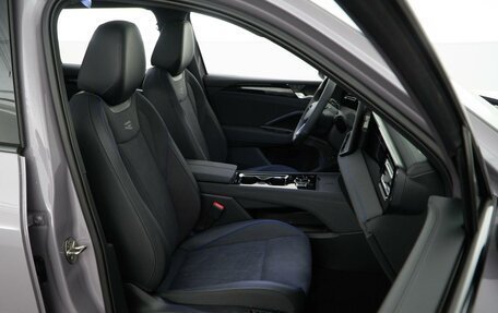 Volkswagen Tiguan, 2025 год, 5 048 434 рублей, 8 фотография