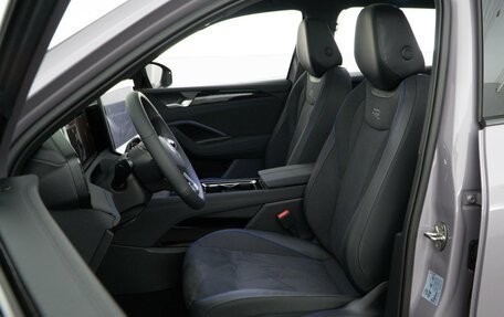 Volkswagen Tiguan, 2025 год, 5 048 434 рублей, 10 фотография