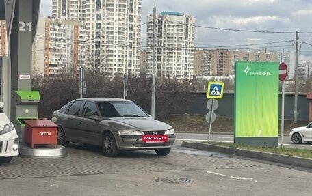 Opel Vectra B рестайлинг, 1998 год, 230 000 рублей, 10 фотография