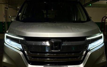 Honda Stepwgn IV, 2021 год, 3 500 000 рублей, 1 фотография