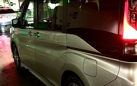 Honda Stepwgn IV, 2021 год, 3 500 000 рублей, 9 фотография