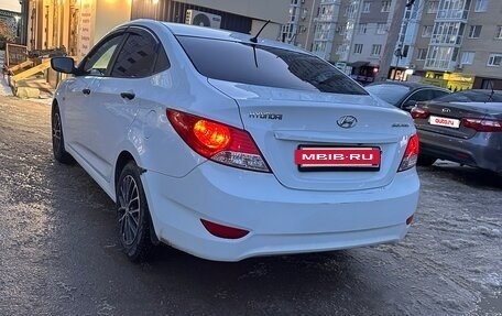 Hyundai Solaris II рестайлинг, 2014 год, 645 000 рублей, 4 фотография