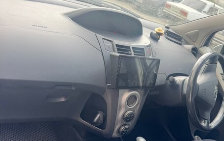 Toyota Vitz, 2008 год, 650 000 рублей, 11 фотография